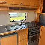 Przyczepy Kempingowe Nad Zatoka Camping
