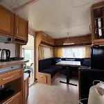 Przyczepy Kempingowe Nad Zatoka Camping *