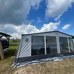 Przyczepy Kempingowe Nad Zatoka *