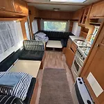 Przyczepy Kempingowe Nad Zatoka Camping *
