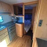 Camping Przyczepy Kempingowe Nad Zatoka Swarzewo