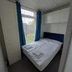 Camping Przyczepy Kempingowe Nad Zatoka *