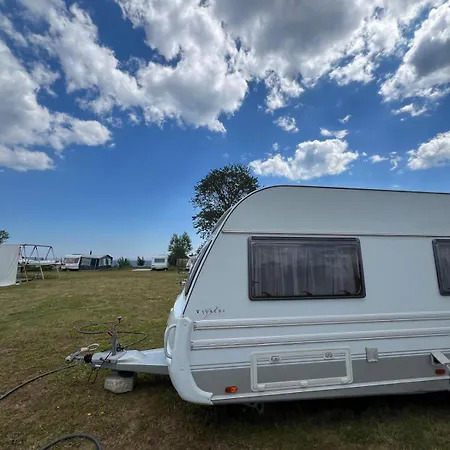Przyczepy Kempingowe Nad Zatoka Campsite