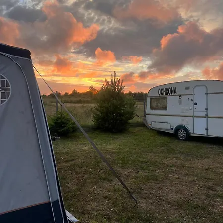 Campsite Przyczepy Kempingowe Nad Zatoka *