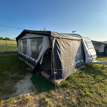 Przyczepy Kempingowe Nad Zatoka